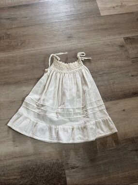 Girls size 2T